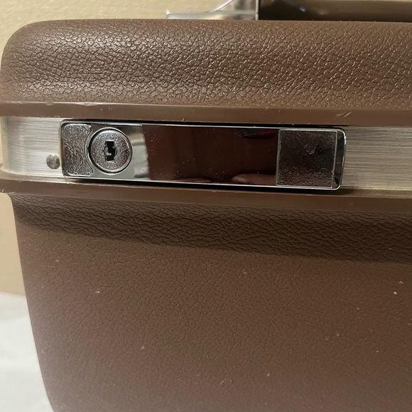 Vintage Samsonite Train/cosmetic case - Picture 9 of 14